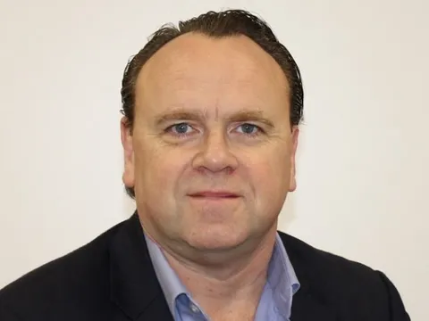 Portrait of Ben Armstrong