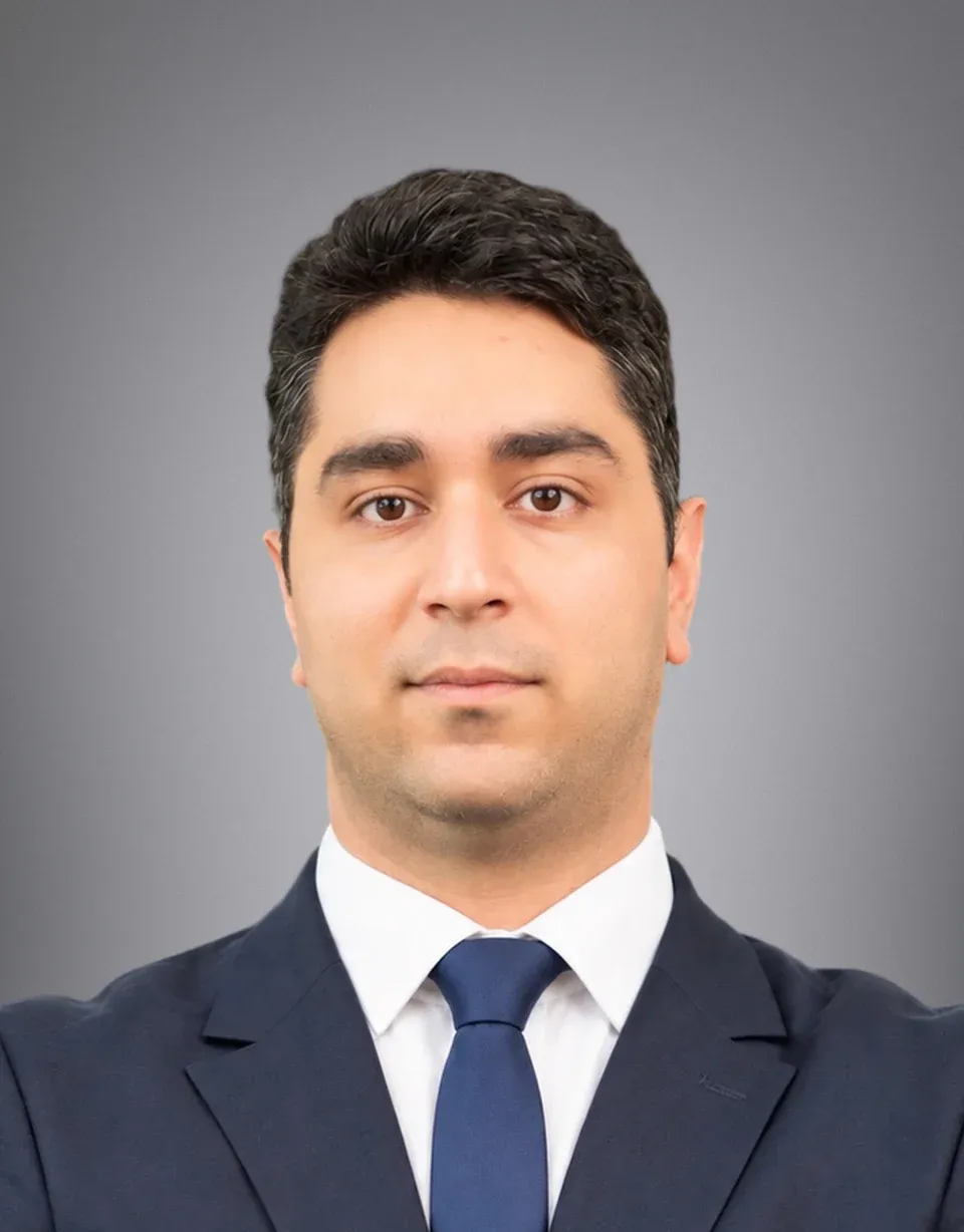 Portrait of Danial Farzaneh